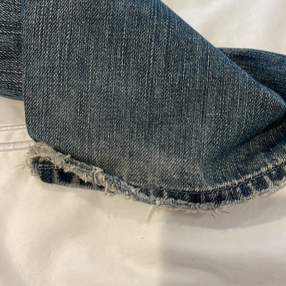 Distressed A pocket jean - Picture 6 of 7